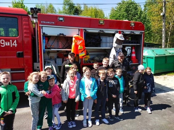 W ramach XVIII Świętokrzyskich Dni Profilaktyki 12 maja ,w naszej szkole odbyło się spotkanie z Funkcjonariuszami Ochotniczej Straży Pożarnej w Wodzisławiu.