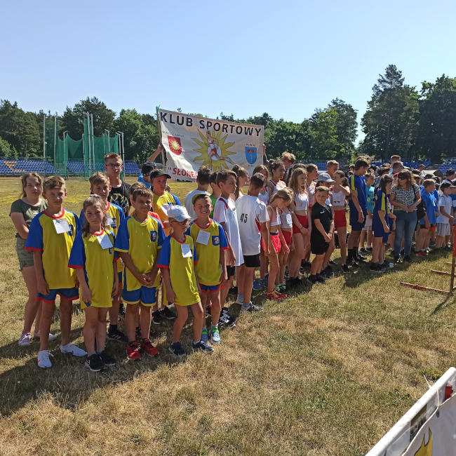 MIKOŁAJ SZOTA wywalczył złoty medal w Finale Świętokrzyskich Igrzysk Dzieci i Młodzieży Szkolnej w Zawodach Lekkoatletycznych